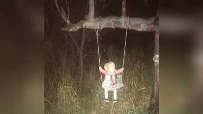पेड़ पर झूला लेती इस गुड़िया ने शहर के लोगों को डराया, आखिर क्या है पूरा मामला?