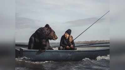 भालू को किया महिला ने रेस्क्यू, फिर उसके साथ मछली पकड़ने गई