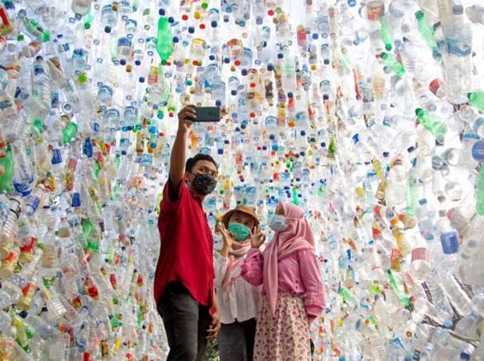 इंडोनेशिया का प्लास्टिक म्यूजियम…