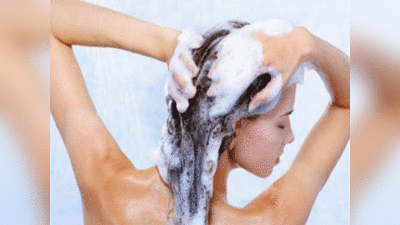 Hair Wash In Winter: ठंडा या गर्म, सर्दी में बाल धोने के लिए कौन-सा पानी है बेहतर?