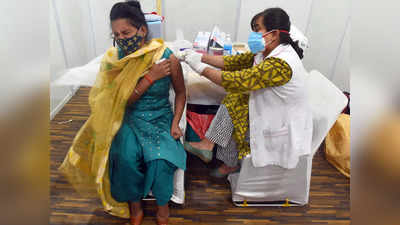 दिल्ली की 50% आबादी को लग चुकी है कोविड वैक्सीन की दोनों डोज, 87% लोग ले चुके हैं एक डोज