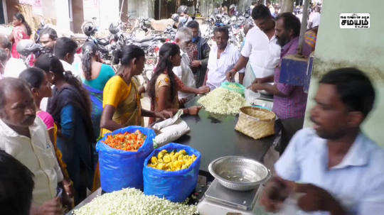 நெல்லை பூ சந்தைகளில் பூக்களின் விலை கடுமையாக உயர்ந்துள்ளது!