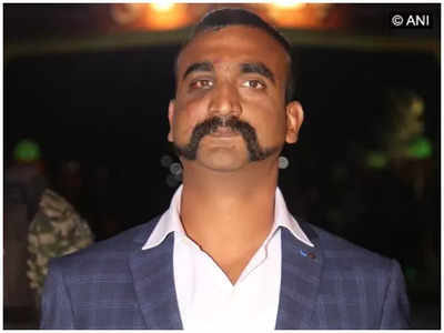 abhinandan varthaman : अभिनंदन! बालाकोट एअर स्ट्राइक हिरो अभिनंदन यांचं ग्रुप कॅप्टनपदी प्रमोशन