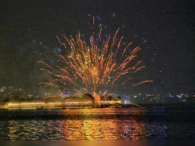 Diwali Celebrations: पंतप्रधान नरेंद्र मोदींसहीत देशातील नेत्यांकडून जनतेला दीपावलीच्या शुभेच्छा! 
