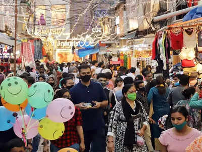 দিওয়ালিতে ফের ঊর্ধ্বমুখী করোনা গ্রাফ, এক ধাক্কায় ৮ শতাংশ বাড়ল সংক্রমণ