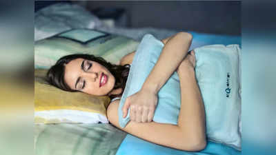 Sleep Tips: आयुर्वेद के अनुसार बिस्‍तर पर जानें से पहले करें ये 5 बदलाव, झट से आएगी सुकून भरी नींद