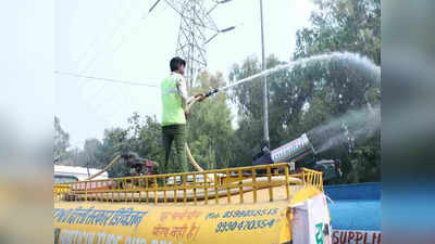 पॉलूशन पर एक्शन मोड में दिल्ली सरकार, टैंकरों से पानी का छिड़काव, बड़े स्मॉग गन लगाए गए