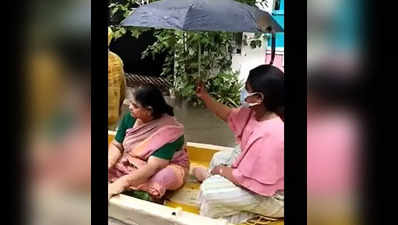chennai rain incident: கொட்டும் மழையில் வேளச்சேரியில் இப்படியொரு நெகிழ்ச்சி சம்பவம்!
