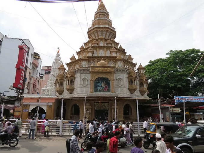पुणे में दगदूशेठ हलवाई मंदिर - Dagdusheth Halwai Temple in Pune in Hindi