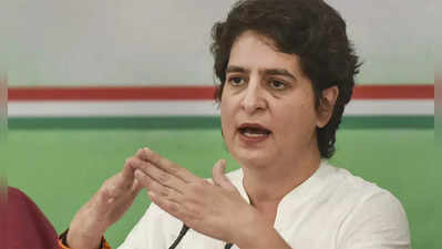 priyanka gandhi : प्रियांका गांधींची घोषणा... आशा, अंगणवाडी सेविकांना दरमहा १० हजार रुपये मानधन देणार