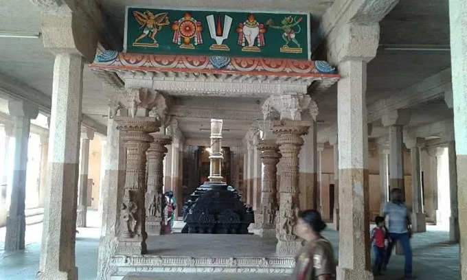 ​ஆழ்வார்திருநகரி திருக்கோவில் (நவ திருப்பதி 9) - Arulmigu Aadhinatha Aazhwar Thirukovil