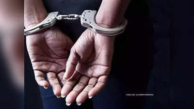 mumbai police cyber cell arrests a man from hyderabad : क्रिकेटपटूला  धमकावले; मुंबई पोलिसांनी इंजीनिअरला केली अटक