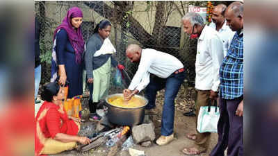 आता मुक्काम आगारातच! एसटी कर्मचाऱ्यांनी आगाराबाहेर मांडली चूल