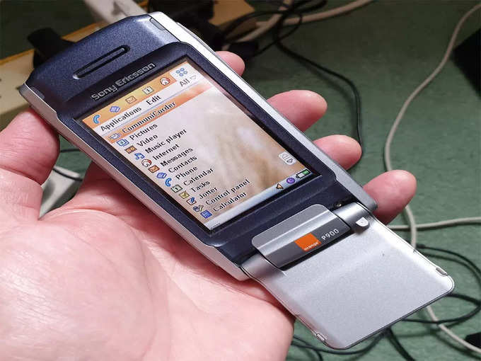 Sony Ericsson P900