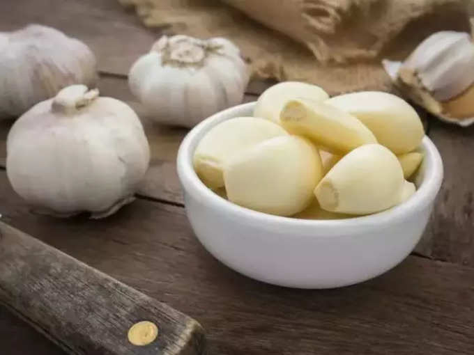 ​প্রাকৃতিক অ্যান্টিবায়োটিক রসুন (Garlic)