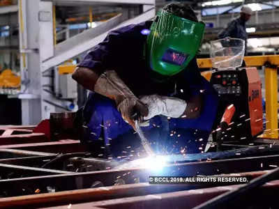 सितंबर में धीमी रफ्तार से बढ़ा औद्योगिक उत्पादन, IIP 3.1 प्रतिशत पर 