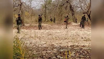 Maharashtra Naxal Encounter: गढ़चिरौली के जंगलों में एनकाउंटर, 26 नक्सली ढेर, 4 पुलिसकर्मी घायल