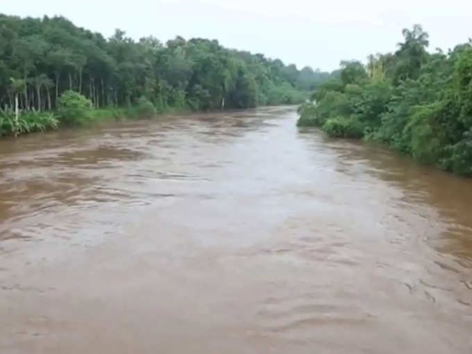 ​നദികളിൽ ജലനിരപ്പ് ഉയർന്നു