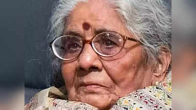 Mannu Bhandari Died : प्रख्यात लेखिका मन्नू भंडारी का निधन