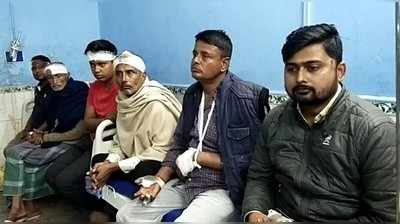 Bihar Panchayat Chunav : पंचायत चुनाव की वोटिंग खत्म होते ही गोपालगंज में दो गुटों में खूनी झड़प, 7 लोग बुरी तरह से जख्मी