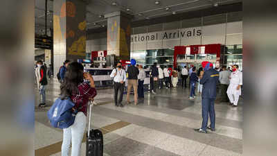 दिल्ली एयरपोर्ट से पिछले 24 घंटे में 74,751 पैसेंजर्स ने किया टेक ऑफ, बना नया रिकॉर्ड