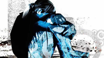 ईस्ट दिल्ली में पड़ोस में रह रहे दो युवक घर में घुसे, महिला से रेप किया और नाबालिग से की रेप की कोशिश