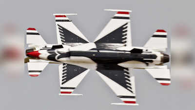 US Air Force Thunderbirds F16