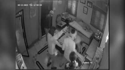 Indore News: दिन के उजाले में घर में घुसे बदमाश, डकैती की घटना अंजाम देकर हुए फरार