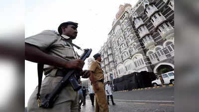 Mumbai: एक्टर के बेटे ने दी बम विस्फोट की सूचना, मुंबई पुलिस ने दर्ज किया मामला