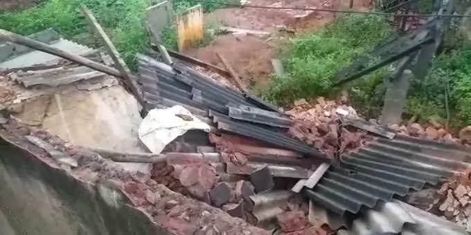 house collapse