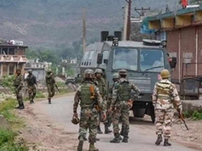 Srinagar Encounter: श्रीनगर मुठभेड़ में टीआरएफ के तीन आतंकी मारे गए, बड़े हमले की फिराक में छिपे थे