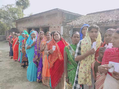 Bihar Panchayat Chunav : वोटिंग खत्म होते ही भिड़े वार्ड सदस्य के दो प्रत्याशी, जमकर हुई मारपीट, चार घायल