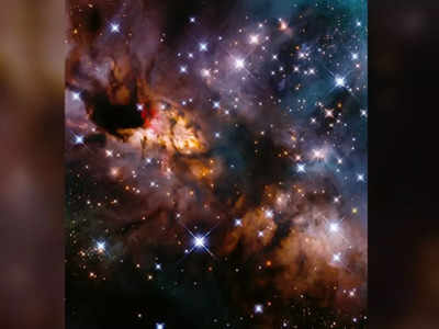 अंतरिक्ष में दिखी सितारे बनाने वाली फैक्ट्री, हबल टेलिस्कोप ने खींची प्रॉन नेब्युला की अद्भुत फोटो