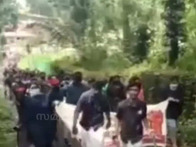 ​ആശങ്കയിൽ വിദ്യാർത്ഥികളും അധ്യാപകരും