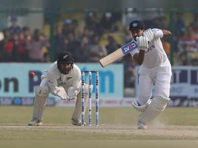 IND vs NZ 1st Test: ‘முதல் இந்தியர் இவர்தான்’…வரலாற்றுச் சாதனை படைத்த ஷ்ரேயஸ் ஐயர்: குவியும் வாழ்த்துக்கள்!