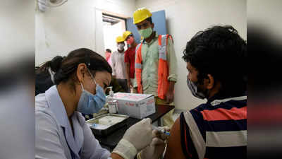 Covid Vaccination in Delhi: दिल्ली में वैक्सीनेशन ने फिर पकड़ी रफ्तार, 92 % लोगों को कम से कम एक डोज लगी
