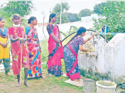 శివాలయంలో అద్భుతం.. బావి నుంచి సలసలకాగే నీళ్లు, భక్తుల పరవశం