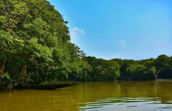 Bangladesh Travel: বাংলাদেশ যাবেন ভাবছেন? যে জায়গাগুলো একদম মিস করা চলবে না...