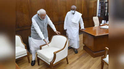 PM Modi Pics With Deve Gowda : खुद कुर्सी खींची, पूर्व पीएम देवगौड़ा को बैठाया और पीएम मोदी ने दे दिया झटके में बड़ा संदेश