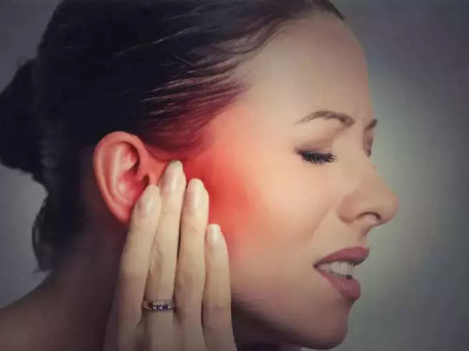 How to Safely Clean Your Ears​:​ ​অবহেলা নয়, কানের ময়লা পরিষ্কার করার আগে পড়ুন এই প্রতিবেদন​