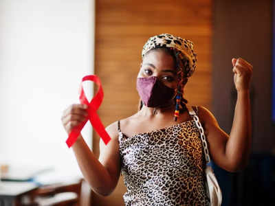 World Aids Day : HIV के लक्षणों को न करें अनदेखा, बुखार और सिरदर्द बढ़ा सकता है परेशानी