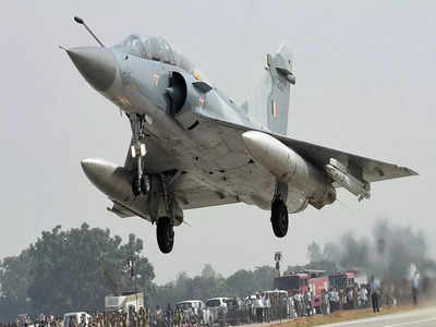 IAF AFCAT के लिए रजिस्ट्रेशन आज से शुरू, एयर फोर्स में नौकरी की चाह रखने वाले ऐसे करें अप्लाई