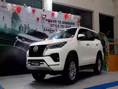 Toyota ची डिमांड वाढली! नोव्हेंबरमध्ये कंपनीच्या विक्रीत ५३ टक्क्यांची ग्रोथ; Fortuner-Innova आघाडीवर