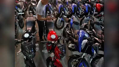 Bajaj Auto साठी निराशाजनक ठरला नोव्हेंबर महिना; विक्री १० टक्क्यांनी झाली कमी; फक्त इतक्या गाड्या  विकल्या!