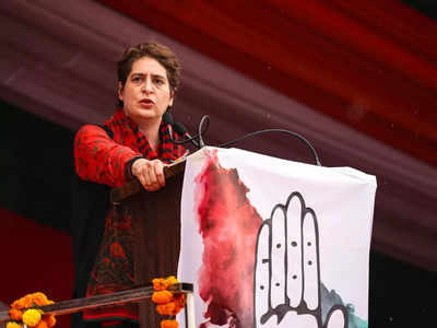 Priyanka Gandhi: मुरादाबाद में प्रियंका का अखिलेश पर निशाना, CAA और एनआरसी को लेकर हुए जुल्म के वक्त कहां थे?