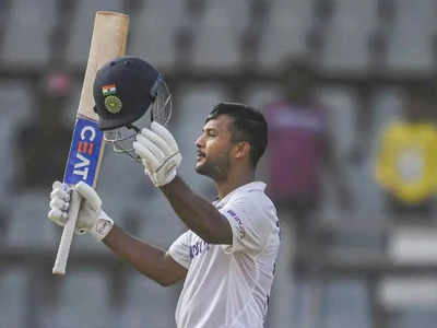 Mayank Agarwal 150 Runs: मुंबई टेस्ट में मयंक अग्रवाल ने हासिल की बड़ी उपलब्धि, सहवाग, गावसकर के क्लब में बनाई जगह