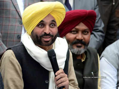 Punjab News: भगवंत मान का सनसनीखेज दावा- BJP ने AAP छोड़ने पर दिया केंद्रीय मंत्री के पद का ऑफर