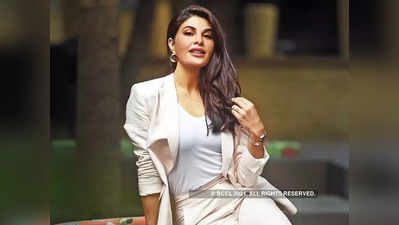 jacqueline fernandez : जॅकलिन फर्नांडिसला ईडीचा झटका, लुकआउट नोटीस जारी