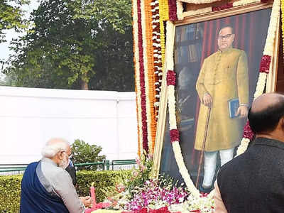 पीएम मोदी, राहुल गांधी ने महापरिनिर्वाण दिवस पर अंबेडकर को दी श्रद्धांजलि