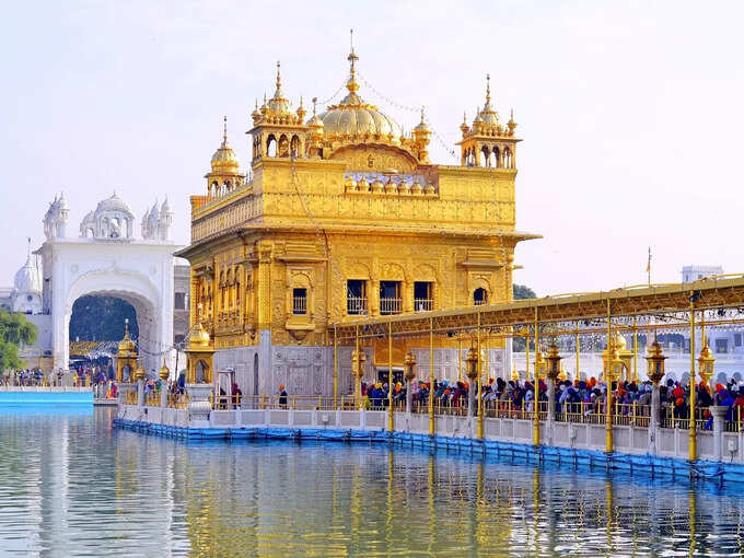 अमृतसर में स्वर्ण मंदिर - Golden Temple in Amritsar in Hindi